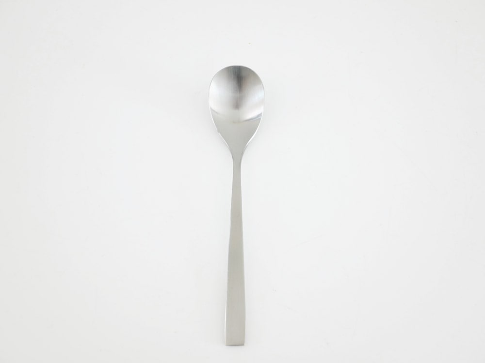 燕振興の銀製マット仕上げスプーン