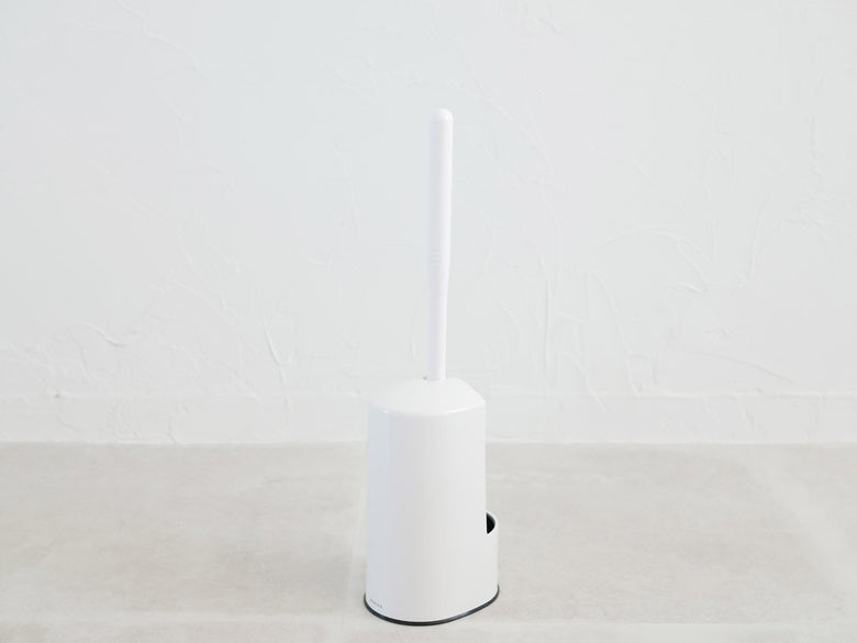 マーナのスタイリッシュなトイレブラシ