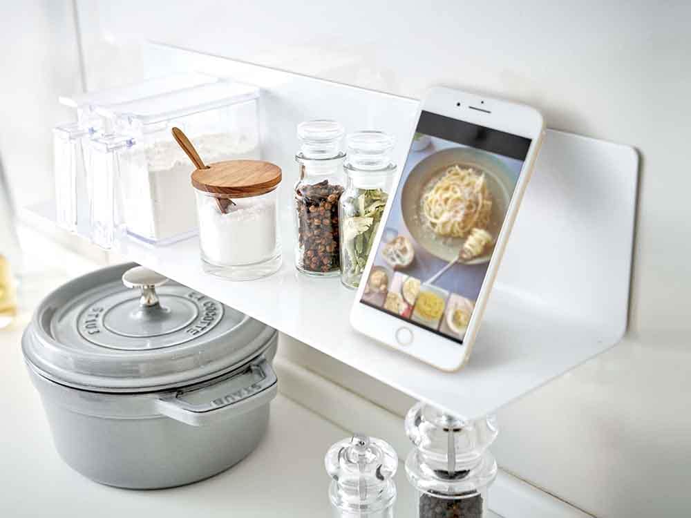 YAMAZAKIタワーのマグネットキッチン棚、スチール製壁掛け収納