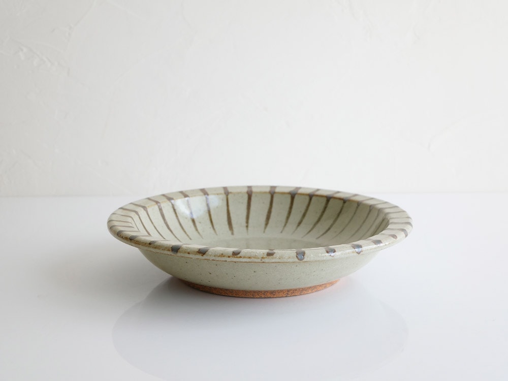 アデペシュOTOHAシリーズの陶器プレート