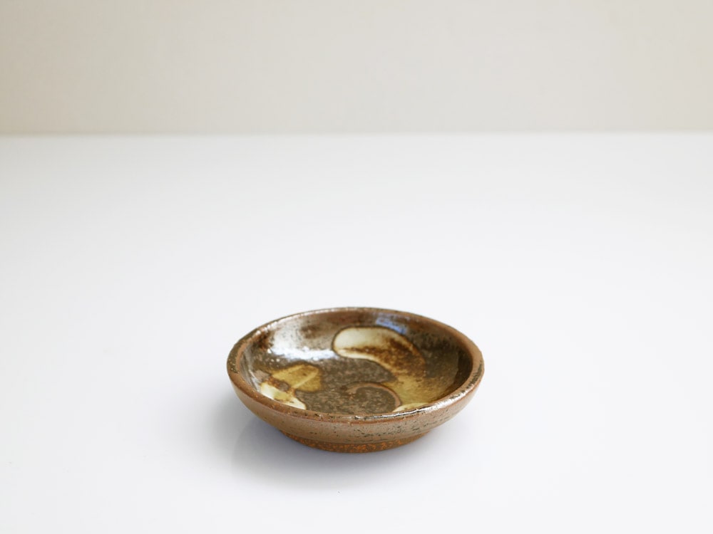 アデペシュ OTOHA豆皿 手作り陶器のボウル