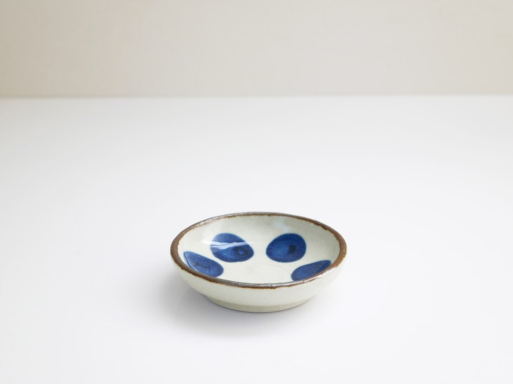青花模様の手作り陶器OTOHA豆皿