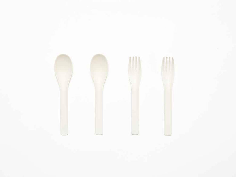 ピンクのbファイバーカトラリー2+2セット