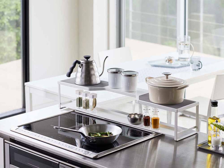 Yamazaki/Plateのコンロ奥ラック 排気口カバー付き