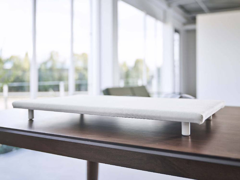 卓上脚付きのヤマザキタワーアイロン台