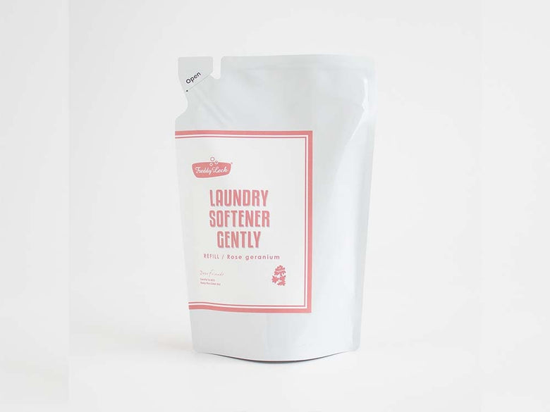 フレディレック柔軟剤プラスチック容器とラベル