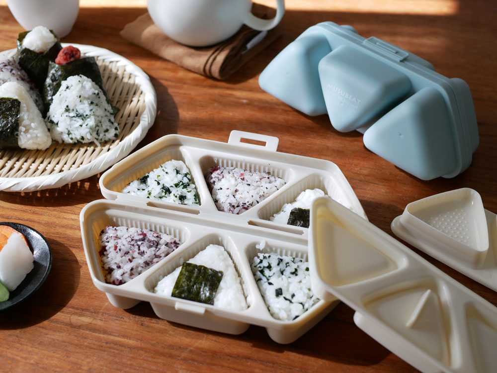 Arnestアーネストのムスビートおにぎりメーカーとおにぎり