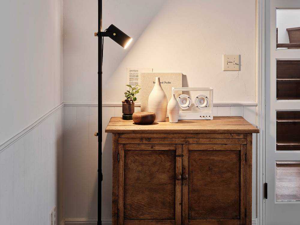 ドローアライン025スポットライト縦取付け