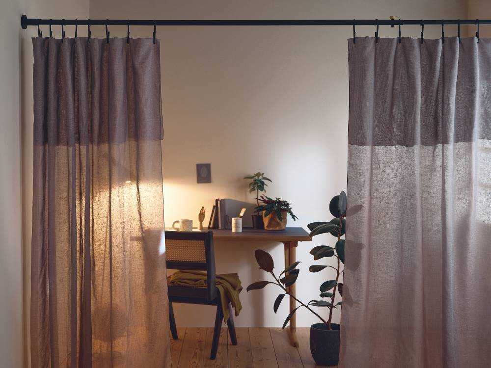 ドローアラインTension Rod PROを使用したカーテン