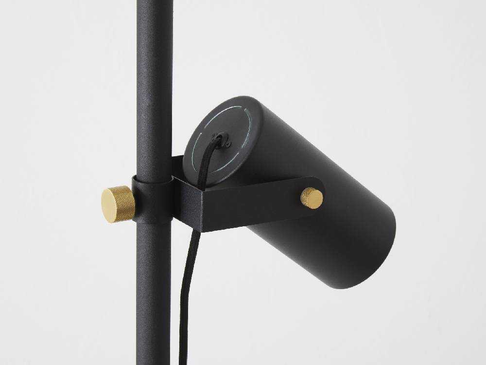 ドローアラインのスポットフロアライトセット