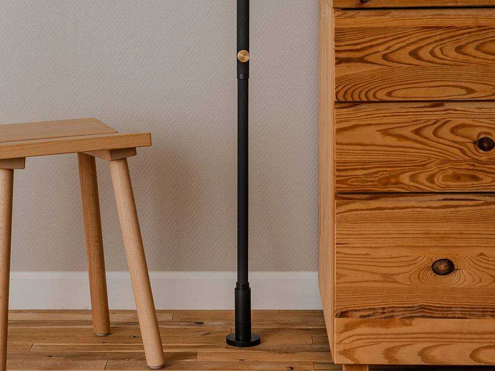 ドローアラインスポットフロアライトセット（白・黒）