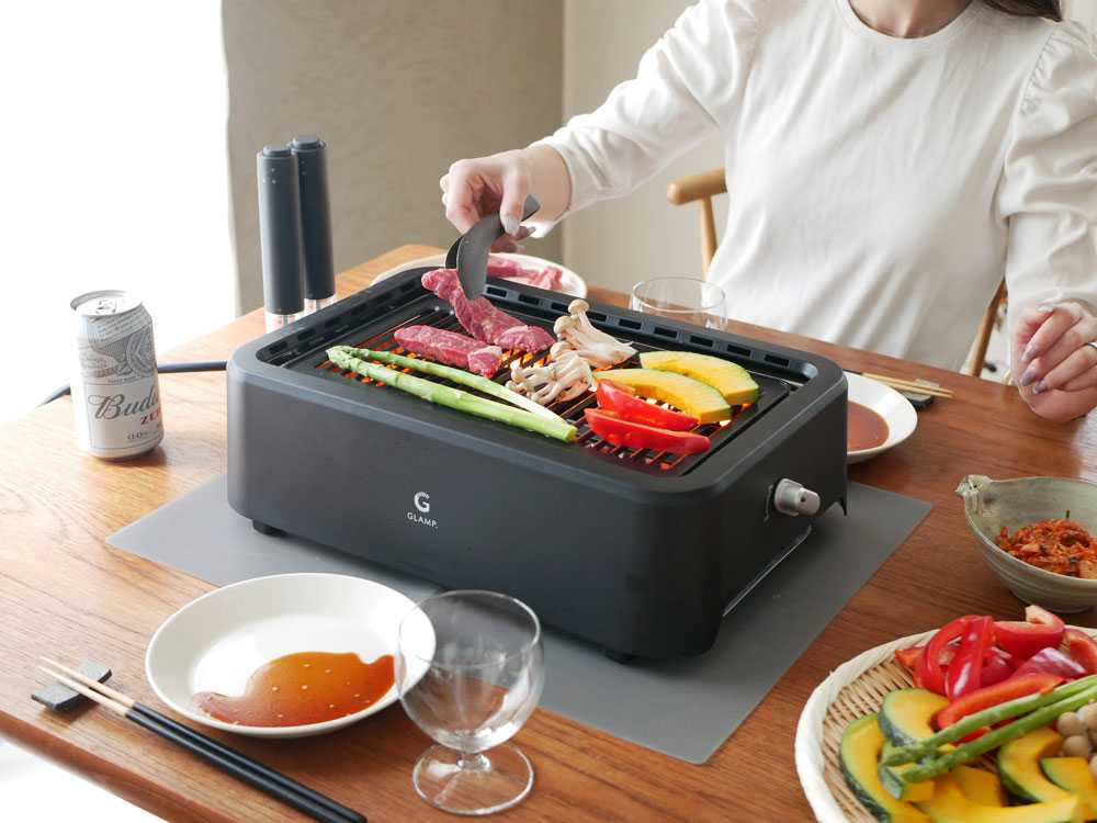 グランプの超少煙グリル本体と付属品