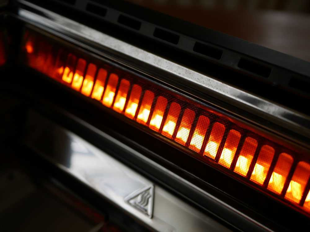 【GLAMP.】遠赤外線超少煙グリルと付属アクセサリー