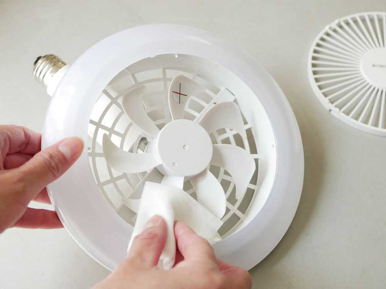 人感センサー付きサーキュライトE26ソケットLEDライトとファン