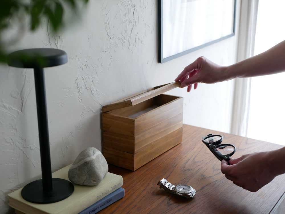 天然木パイン製の3段アクセサリーケース