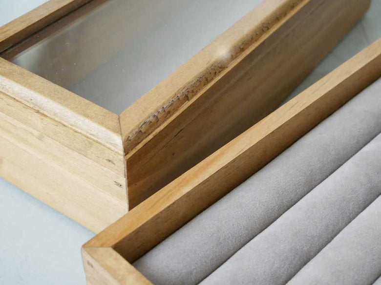 Creerクレエの天然パインとガラス製3段アクセサリーケース