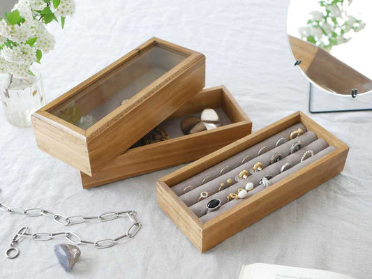 クレエの天然木パインアクセサリーケース