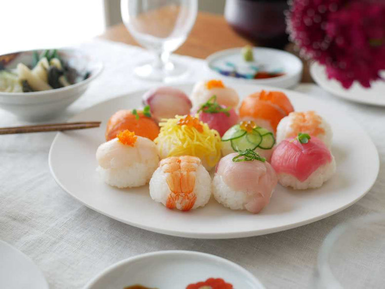 ヒナタライフの美強皿セットの各種プレートとボウル