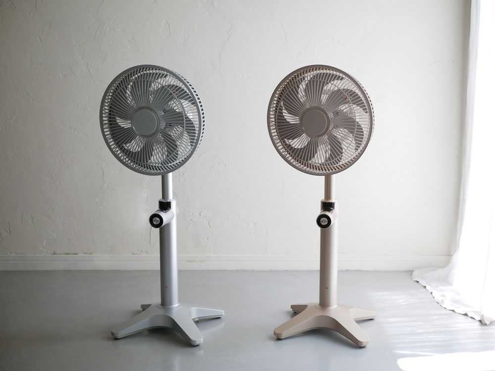 シルバーのプロペラファン「Kamomefan+C lite」