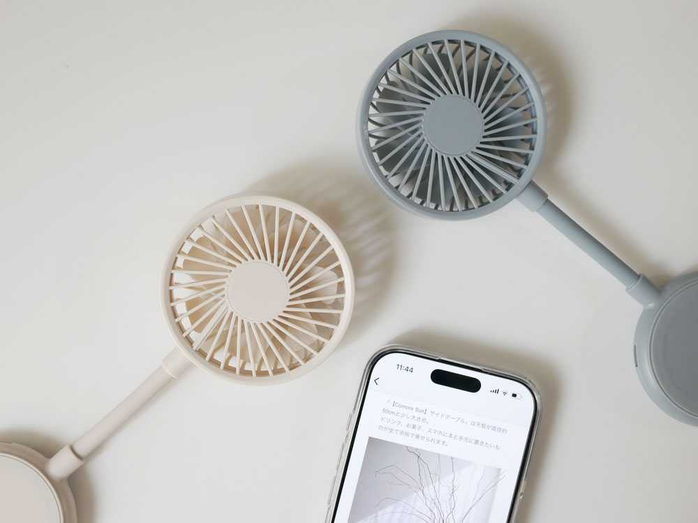 ELAiceアイファンマグ25のコンパクトなプラスチック製ファン