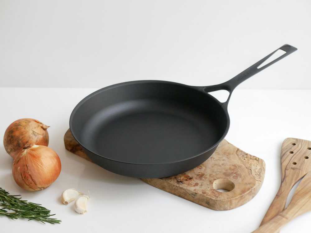 【UNILLOY/ユニロイ】軽い鋳鉄フライパン