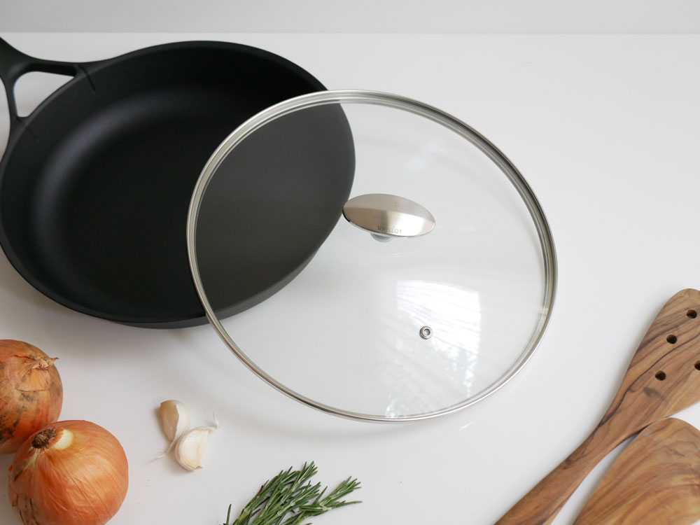 【UNILLOY/ユニロイ】軽い鋳鉄フライパン