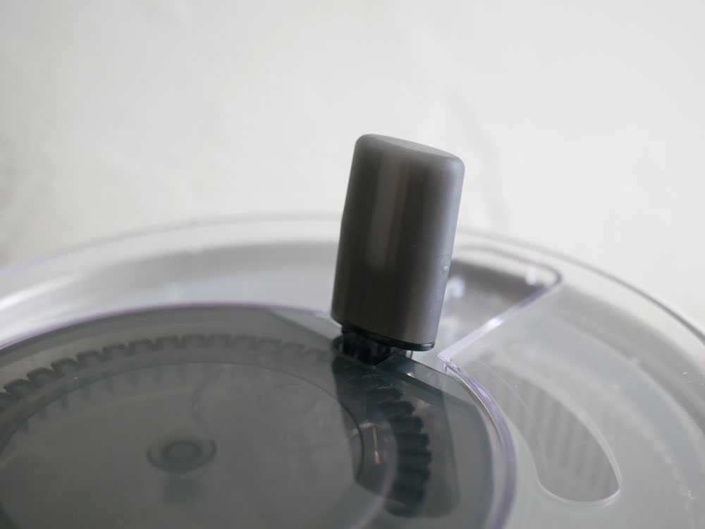 365methodsのシルバー色ステンレスサラダスピナー