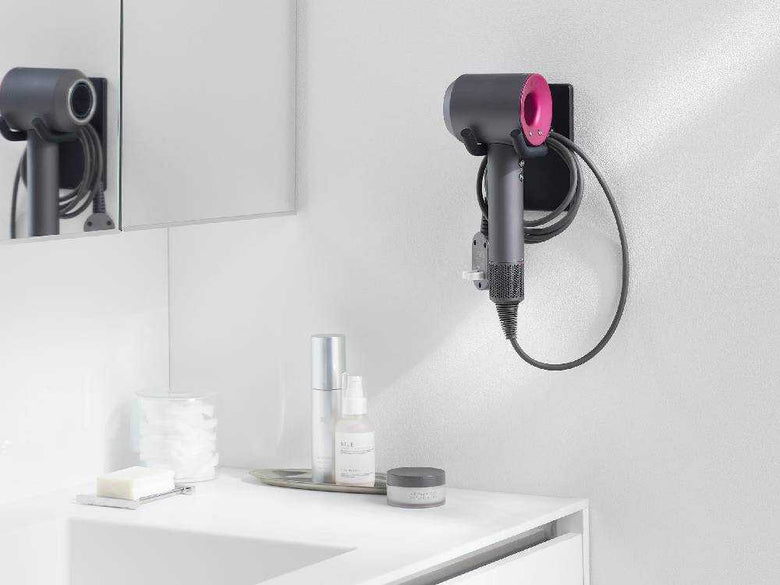 角度調節可能なタワー型ドライヤーホルダー