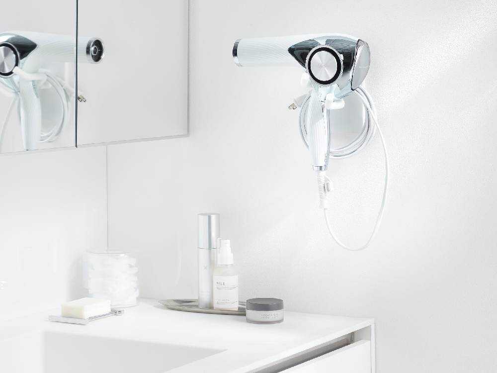 石こうボード対応タワー型ドライヤーホルダー