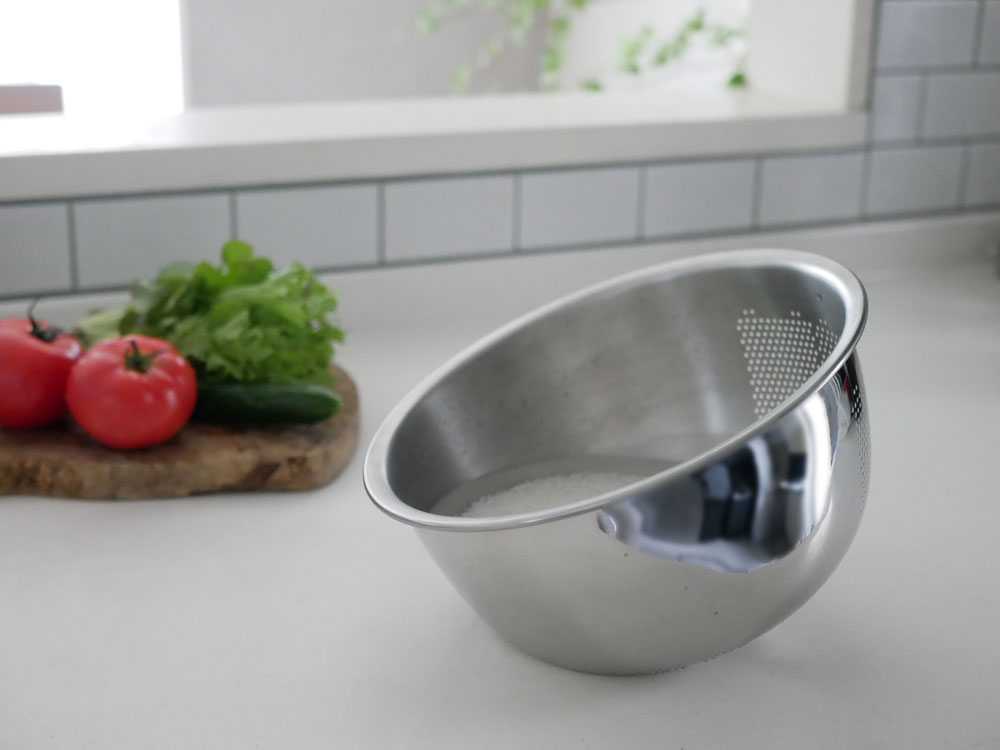 藤井器物製作所の3WAY水切りボウル、18-8ステンレス製