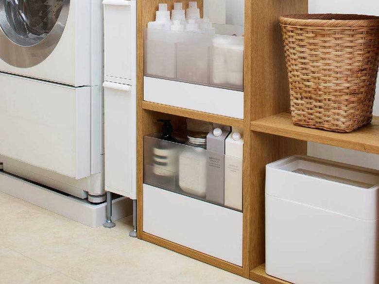 棚とバスケットで整理されたタイディアップボックス