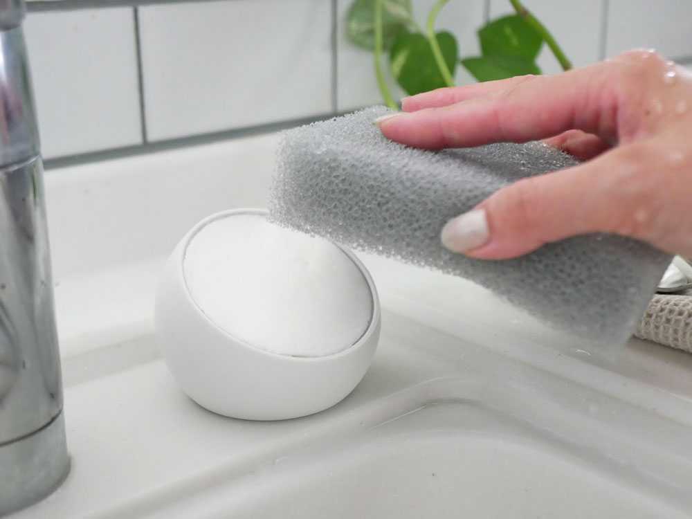 サンサンウォッシュ本体とスポンジセット