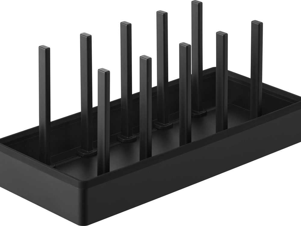 タワー鍋蓋とフライパンを収納するシンク下スタンド