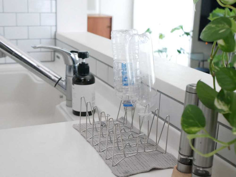 loplooopルプループの縮む水切りラックとボトルスタンド