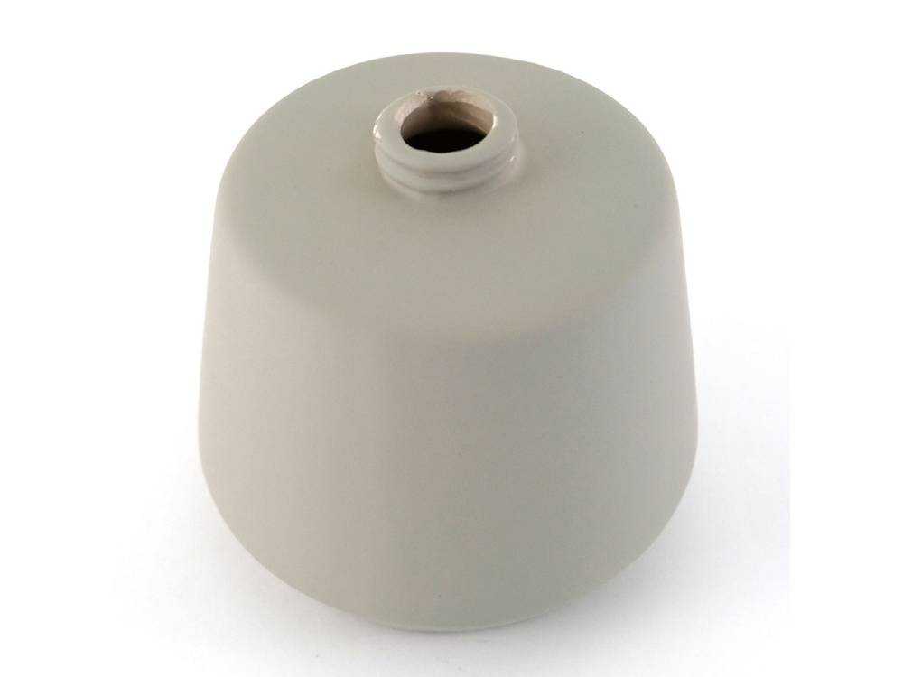 マットな質感の液体ソープディスペンサー