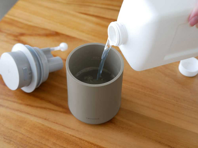 レコルト充電式オートディスペンサー本体 ナチュラルホワイト