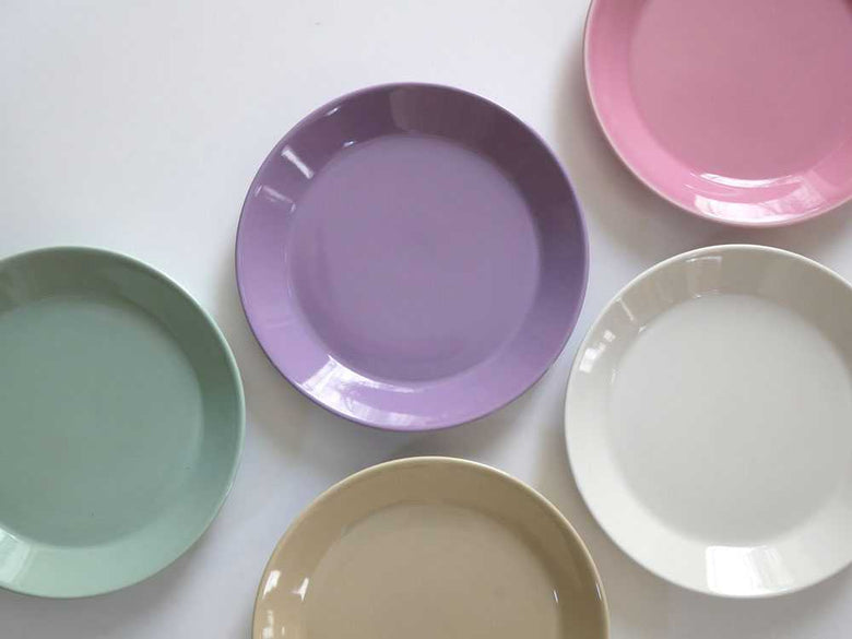 イッタラのティーマシリーズ磁器プレート