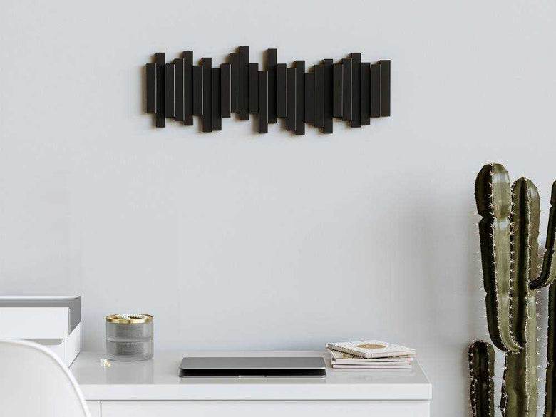 Umbraスティックマルチフック、複数フックが並ぶデザイン