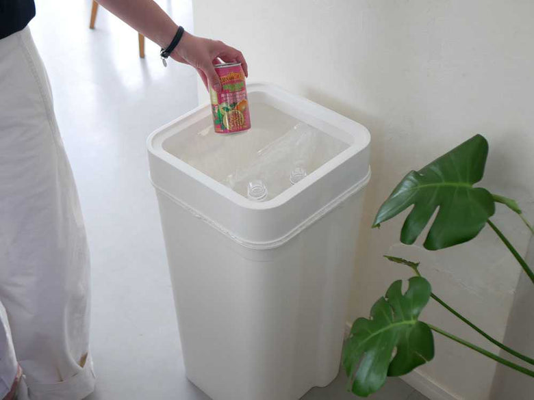 中身が見えにくい蓋なしプラスチックダストボックス