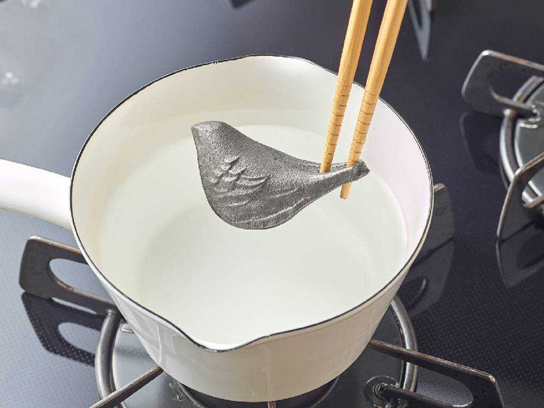 オークス「鉄のことり」日本製フィギュア