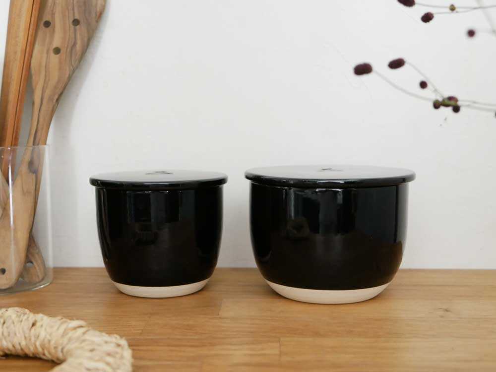 かもしか道具店の白色陶の飯びつふつうサイズ