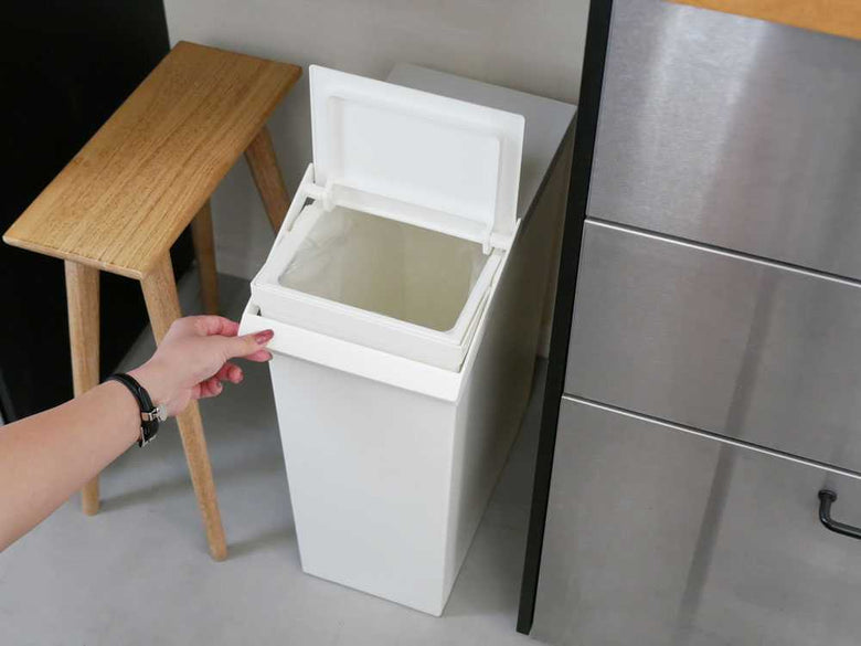 【SOLOW】棚下で使えるスリムダストボックス レバーオープン