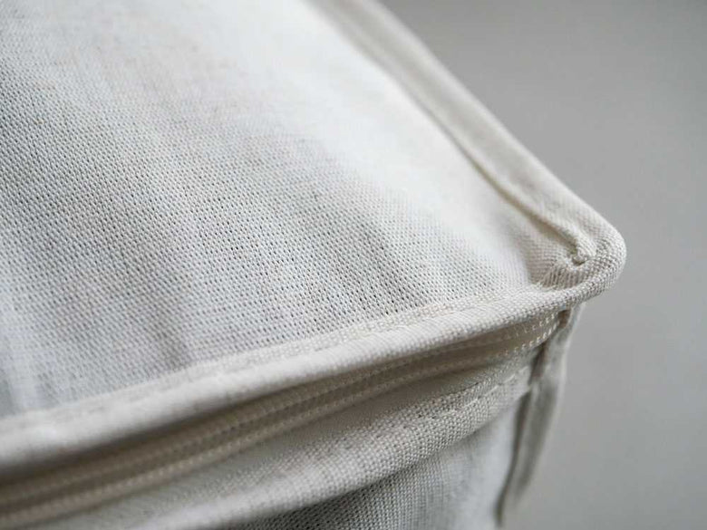 羽毛布団収納ケースと除湿シートのセット