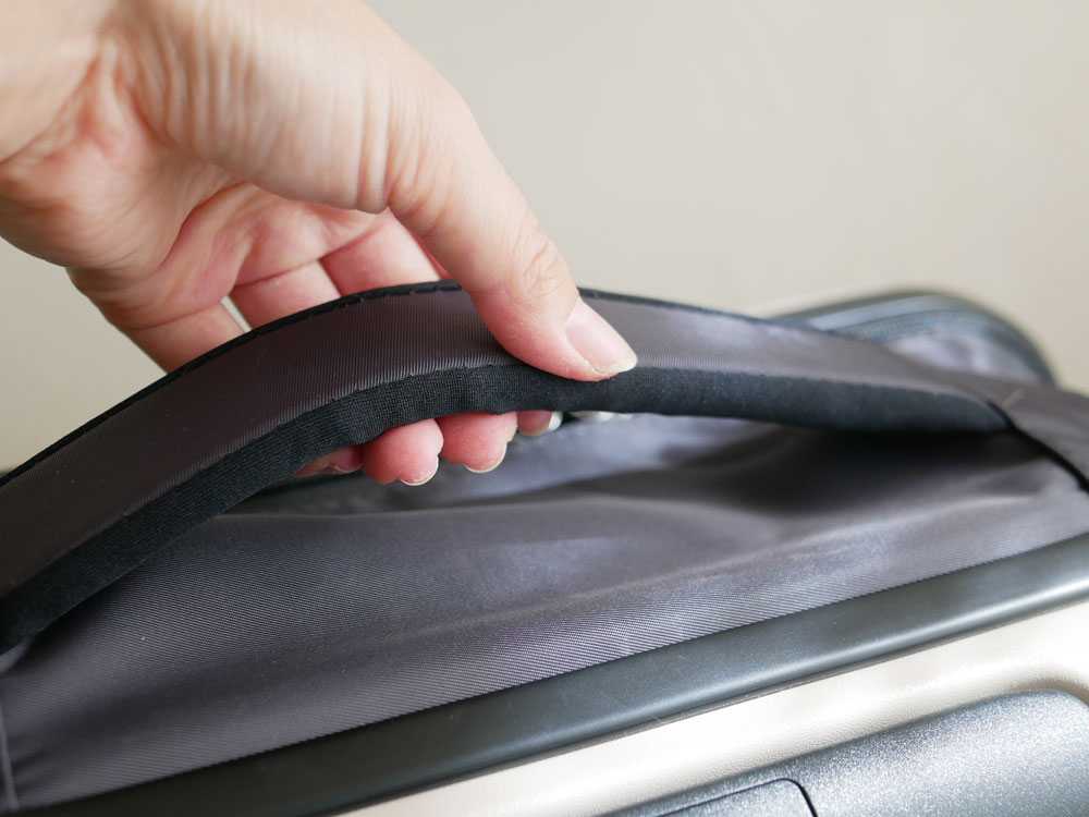 【Rollink/ローリンク】折りたためる軽量4輪スーツケース 《スリッパ付き - HinataLife特別セット》の仕様シーン6