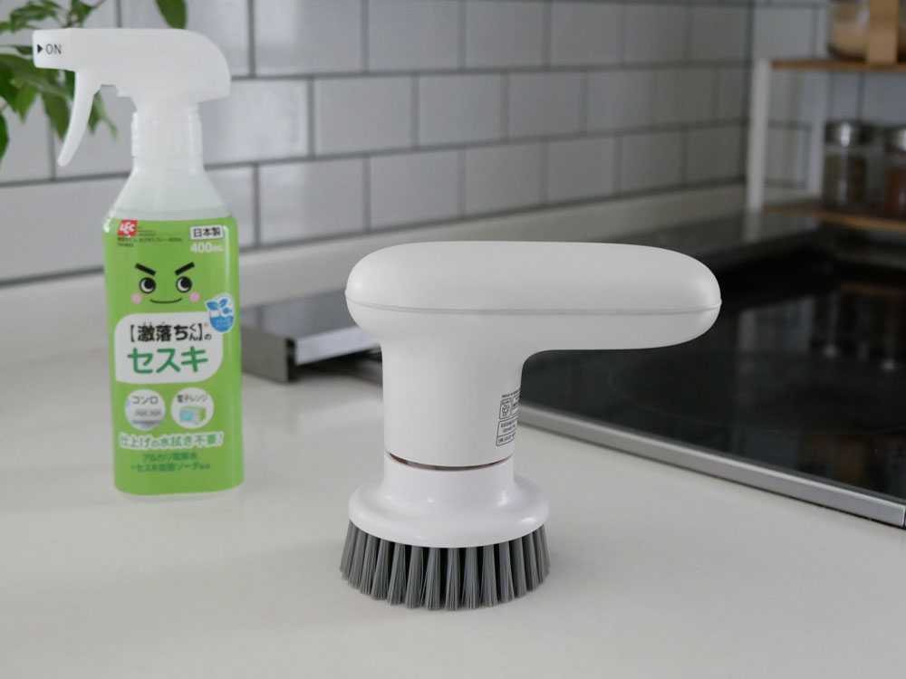 【±0/プラスマイナスゼロ】激落ちくん　コードレス電動ブラシ