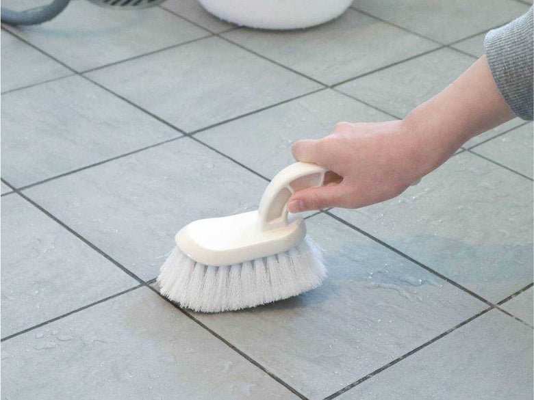 【ナチハマ】洗剤いらずのバスブラシ