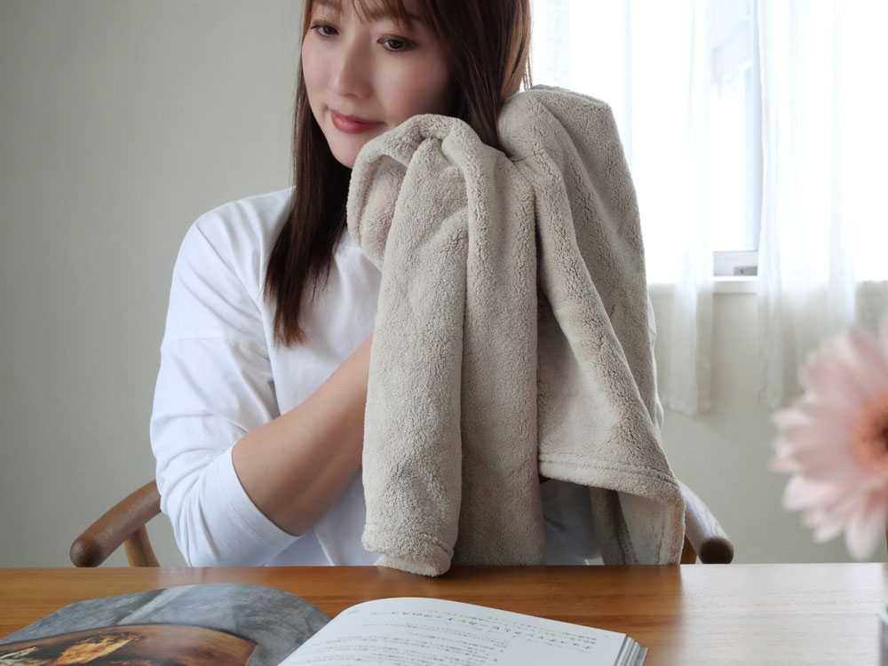 【CB JAPAN/シービージャパン】カラリ史上最高密度。カラリヘアー / 2枚の仕様シーン4