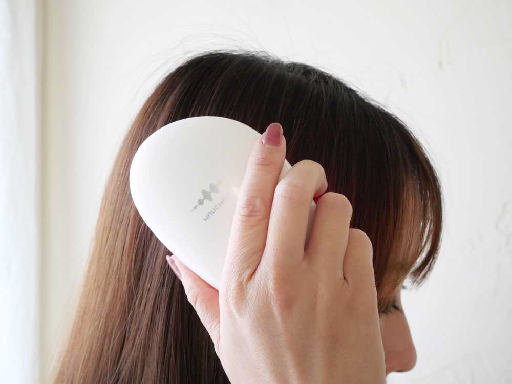 【WAVEWAVE】 頭皮＆髪ケアEMSコンパクトブラシ