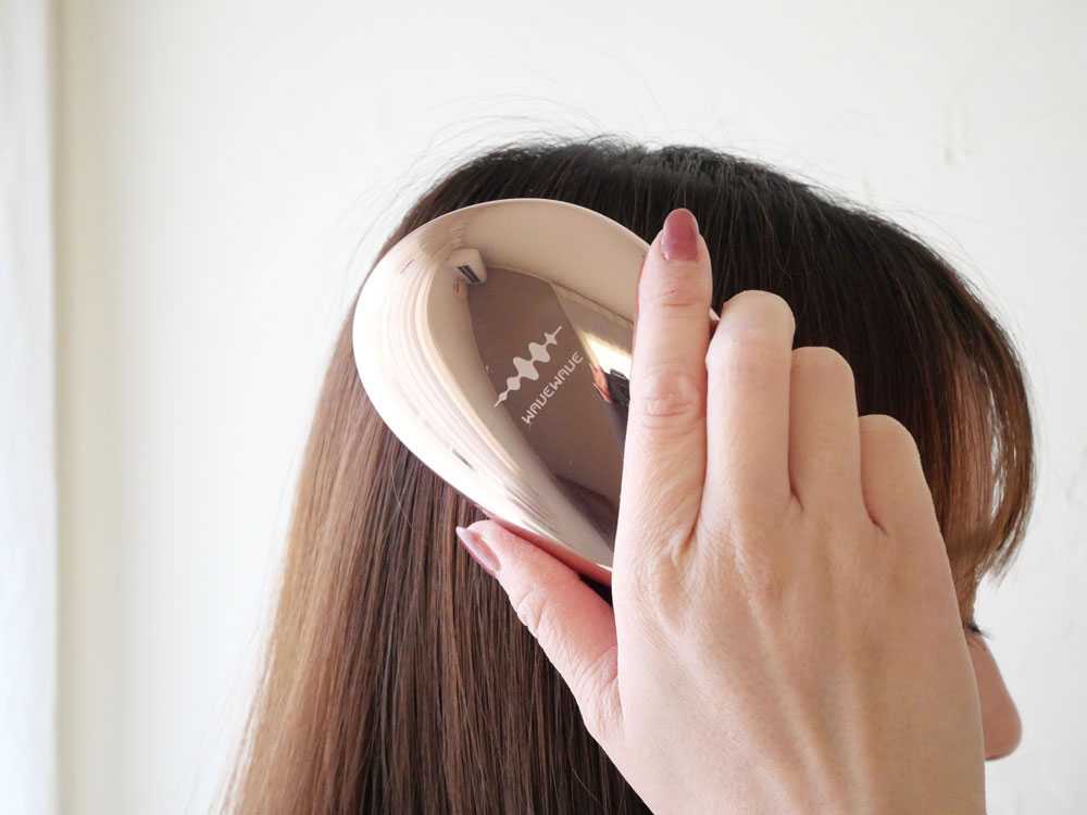 【WAVEWAVE】 頭皮＆髪ケアEMSコンパクトブラシ