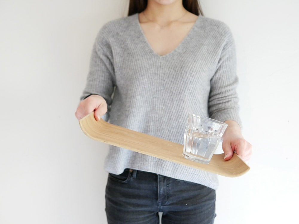 KINTOのウィロー ノンスリップカーブトレイ